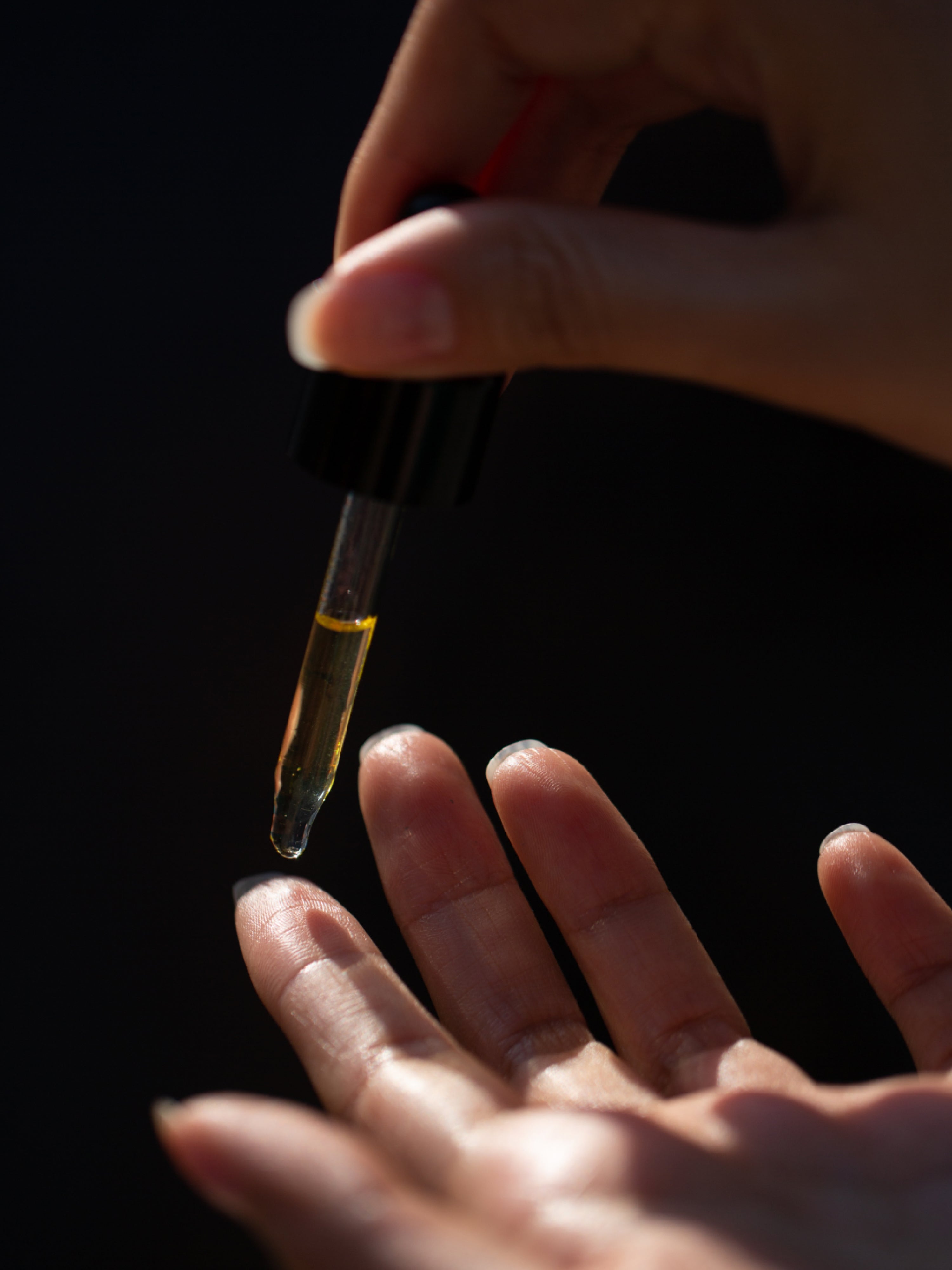 Amber Elix Vibrancy Oil