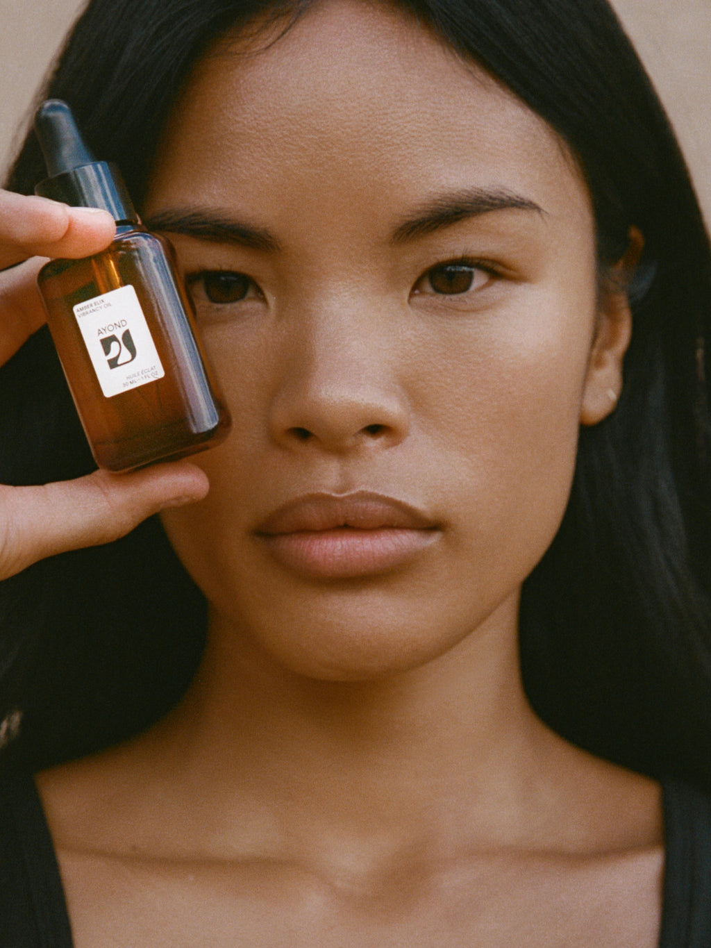 Amber Elix Vibrancy Oil 3
